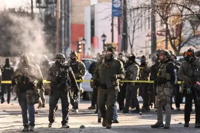 Prometen seguir la ofensiva antimigración en Minneapolis