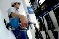 Sube el combustible y se espera el impacto en los surtidores