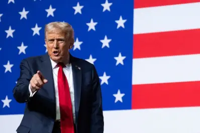 Donald Trump pone el ojo en Cuba y amenaza a quienes la ayuden