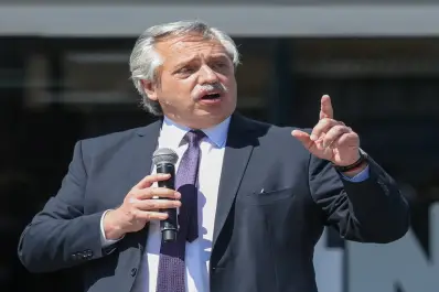 Alberto Fernández retomó el contacto regular con su hijo en medio del proceso judicial