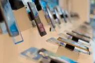 Cuáles son los celulares que más bajaron de precio tras la quita de los impuestos