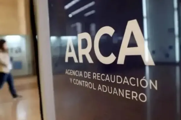 La recaudación tributaria registró una fuerte caída enero por la baja de impuestos y retenciones