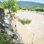 Vivimos con miedo: el drama de los vecinos de Lules ante la furia del río y el colapso de la ruta 321