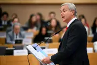 Convocatoria en Europa: Kast alienta a la derecha