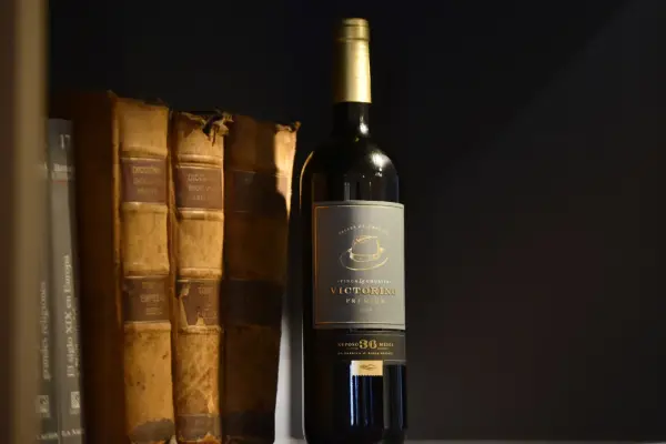 36 meses en barrica: la apuesta audaz de un Gran Reserva tucumano que desafía la tendencia de los vinos jóvenes