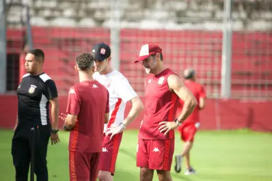 San Martín y el primer abrazo del año en casa