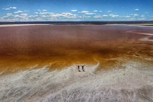 Está en Argentina y casi nadie lo conoce: dónde queda el “sótano de América”, uno de los pueblos más bajos del planeta