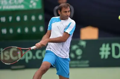 Copa Davis: a los 46 años y sin ranking, le dio un punto histórico a su país