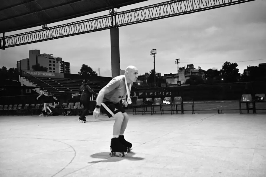 En el patinaje artístico, no importa la edad para ponerse “alas en los pies”