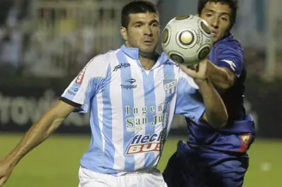 Emmanuel Puma Gigliotti anunció su retiro del fútbol profesional