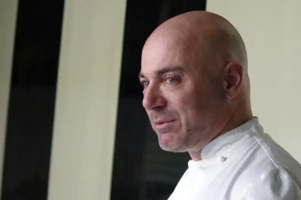 En oficinas y entre números: la sorprendente carrera que estudió Germán Martitegui antes de llegar a la cocina