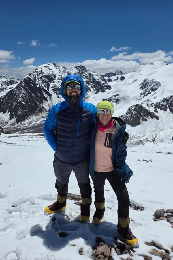 VA POR OTROS CINCO. Laura tachó dos picos de su listaya .