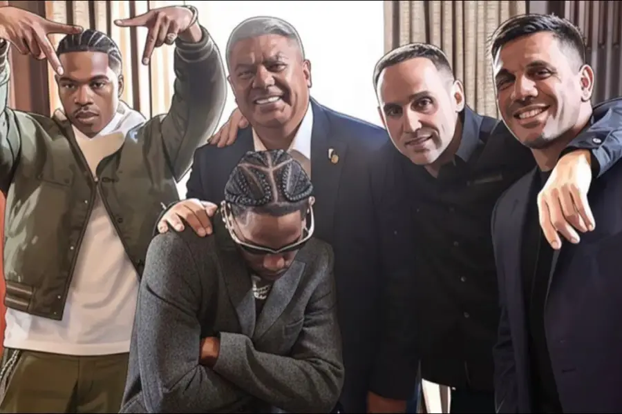 ESPECTÁCULO. El dirigente se mostró junto a Travis Scott y Lil Baby en una de las postales que más repercusión generó.