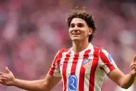 “Los mejores tienen que estar en el mejor club, que somos nosotros: Ronald Araujo sobre Julián Álvarez en la previa de las semis de Copa del Rey