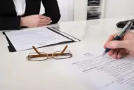 Reforma laboral: qué dice sobre el período de prueba, el Fondo de Asistencia Laboral y los beneficios sociales