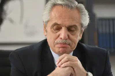 Revisarán el procesamiento de Alberto Fernández en la causa Seguros