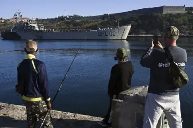 México ayuda a Cuba; Chile y Rusia prometen asistencia