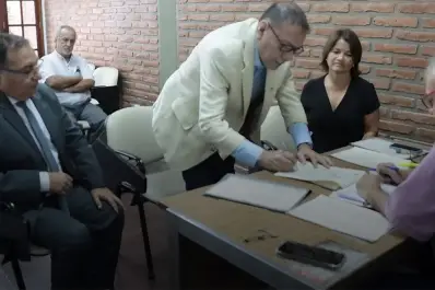 Autoridades de la UNT: ceremonia de asunción y nuevos nombres en la Junta Electoral