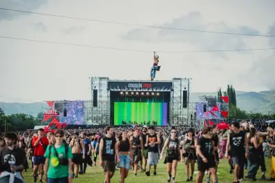 ¿Dónde se puede ver el Cosquín Rock 2026 este domingo 15 de febrero?