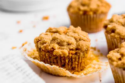 Muffins esponjosos de zanahoria y avena: son perfectos para la merienda
