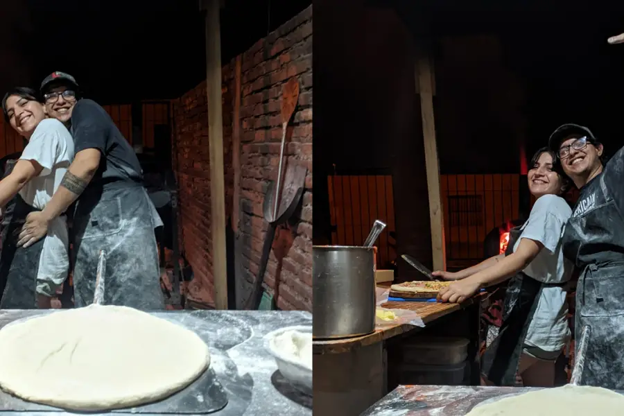 COMPAÑERISMO. Lucas y Paula trabajan codo a codo en el emprendimiento que construyeron en su casa.