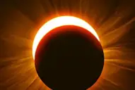 Eclipse solar anular: el “anillo de fuego” que iluminará los cielos australes este 17 de febrero