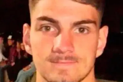 Conmoción en Francia: murió el joven activista de derecha agredido durante una protesta en Lyon