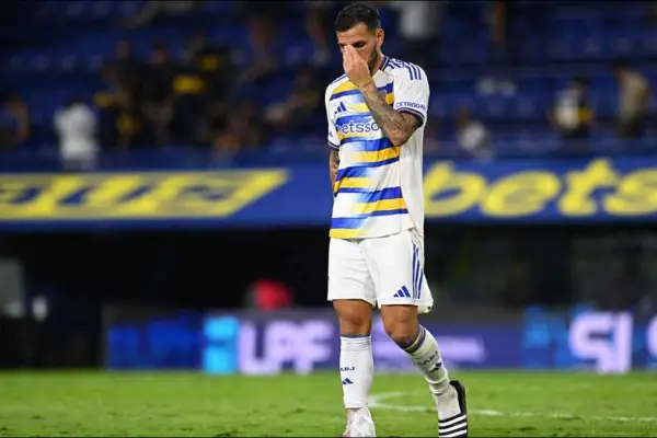 Alarma en Boca: Leandro Paredes y Santiago Ascacíbar dejaron la cancha con dolencias ante Platense