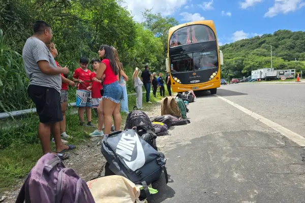 Controles exhaustivos en Catamarca: así revisan los colectivos de Tucumán Central rumbo a la final