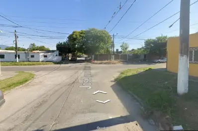 Madrugada de terror en Gorriti al 500: irrumpió en una casa por un ventiluz, atacó a un menor y fue retenido hasta que llegó la Policía