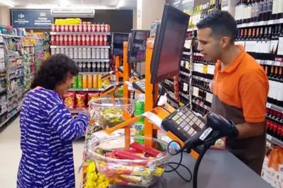 Comercio en crisis: radiografía de una actividad que busca cómo frenar la caída en las ventas