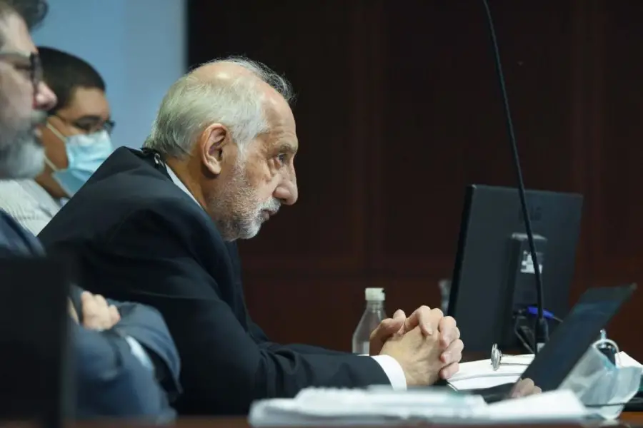 TODAS LAS CRÍTICAS. Albaca tuvo el expediente más de siete años. Al final fue condenado por su participación.