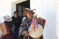 Con 82 y 58 años, Silvano Aguilar y José Martínez escoltaron a la Pachamama