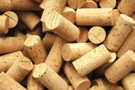 Podés solucionar un gran problema de tuberías usando solo un corcho: ¿cómo?