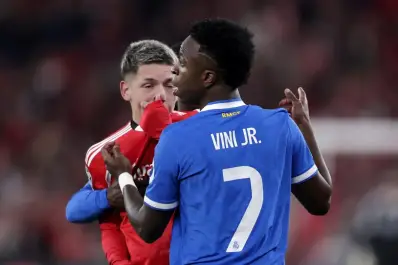 Escándalo en la Champions League: Vinícius y el Real Madrid acusaron de racismo a Gianluca Prestianni