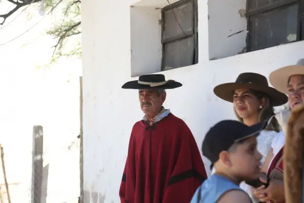 Con 82 y 58 años, Silvano Aguilar y José Martínez escoltaron a la Pachamama