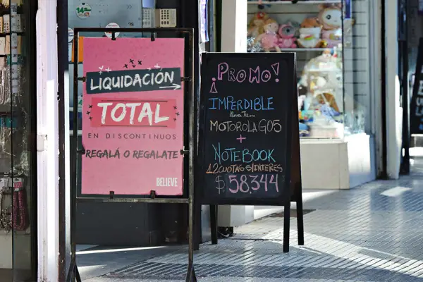 Crisis en el comercio: el gran desafío pasa por frenar la caída en las ventas