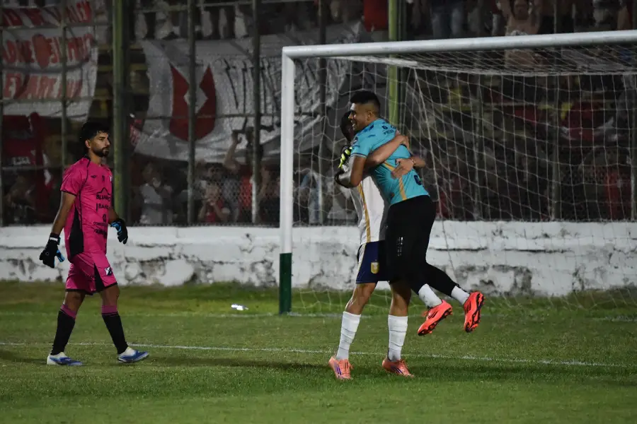 RECONFORTANTE. Según Moyano, el penal de Felipe Estrada fue fundamental para sentenciar el partido.