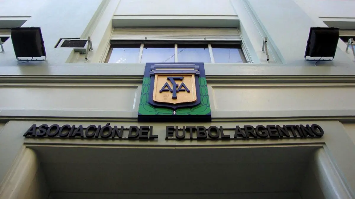 La Utedyc confirmó su adhesión al paro general y la AFA evalúa reprogramar el partido de Atlético Tucumán