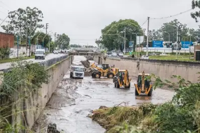 Intensifican la limpieza del Canal Sur para optimizar su capacidad hídrica