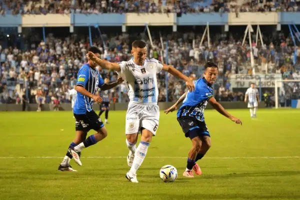 Orden defensivo, poco gol y un plan claro en la Primera Nacional: así juega Almagro, el próximo rival de San Martín