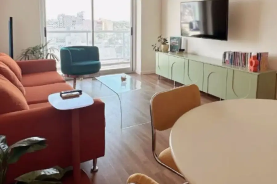 Cómo es la casa de Flor Jazmín Peña: diseño de los 70 y herencia Bauhaus