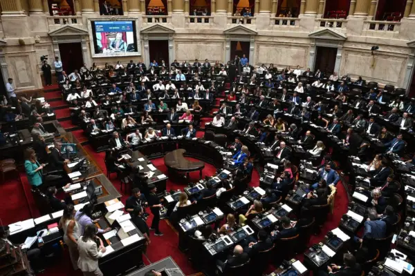 Diputados: avanza el tratamiento de la reforma laboral y el oficialismo confía en aprobarla cerca de la medianoche