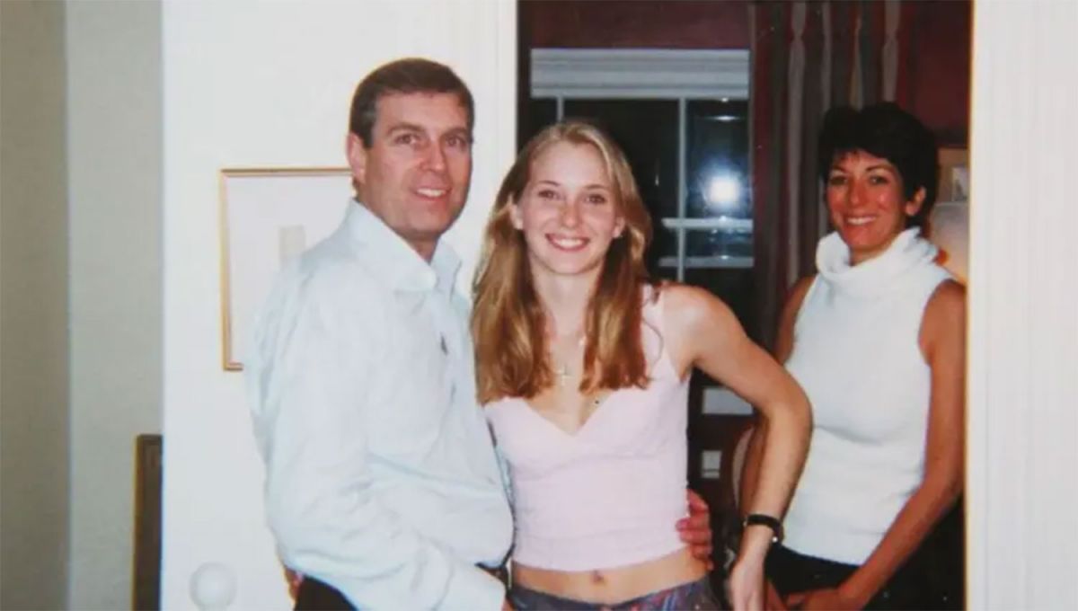 LA DEMANDA.  En mayo de 2009, bajo el seudónimo de Jane Doe 102, Virginia Giuffre presentó una acción judicial en la que acusaba a Jeffrey Epstein y a Ghislaine Maxwell de haberla reclutado y explotado sexualmente cuando era menor de edad. 