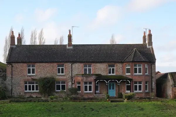 Así es Marsh Farm, la modesta casa en la que “exiliarán” al príncipe Andrés