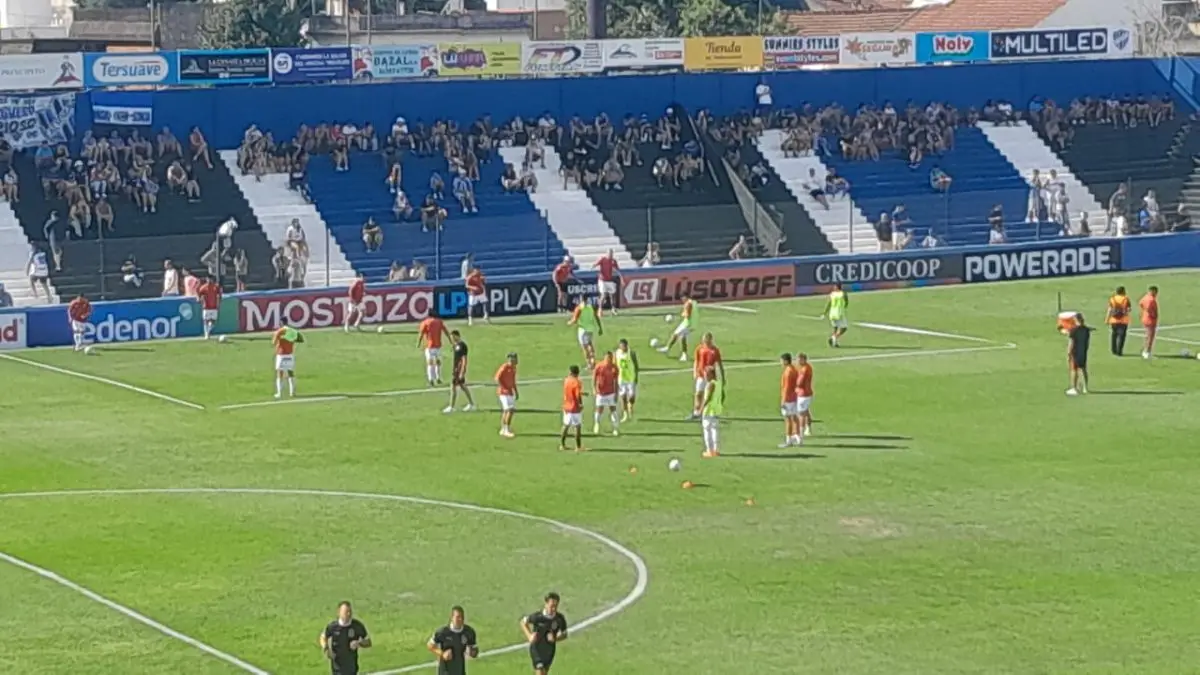 San Martín ya entra en calor en el estadio Tres de Febrero