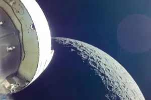 El viaje a la Luna quedó en suspenso: la NASA retrasó Artemis II por fallas en el cohete SLS