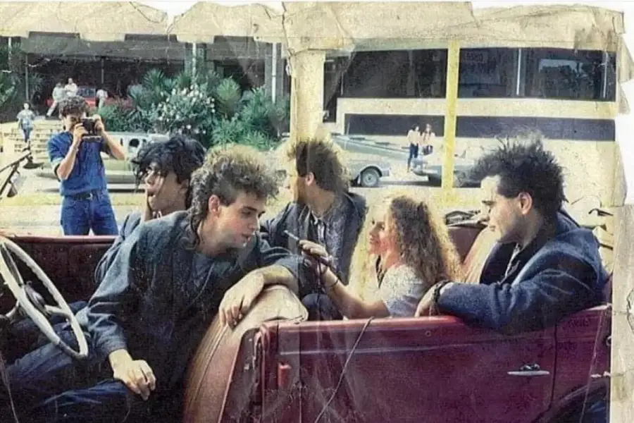 EN LA HISTORIA. Florencia junto a Soda Stereo, en 1986. 