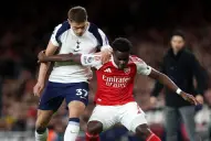 Sin Cuti Romero, Tottenham fue un colador y Arsenal se adueñó del clásico londinense