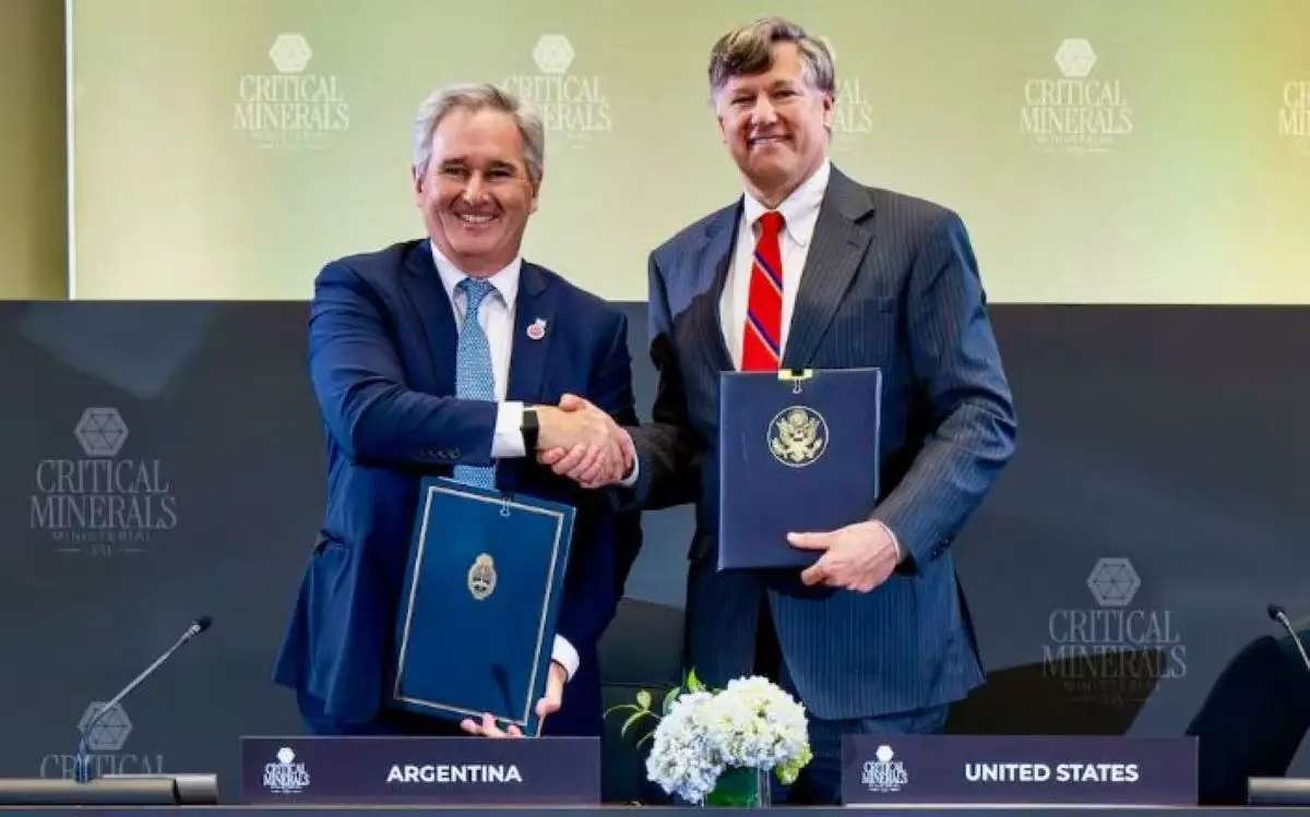 COALICIÓN. Pablo Quirno, Ministro de Relaciones Exteriores, Comercio Internacional y Culto de Argentina fue el encargado de firmar el documento que suma al país al grupo internacional.